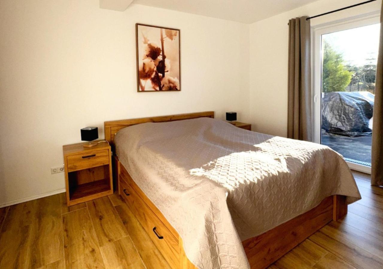 Greenhouse Living Apartment Nivis Mit Garten - 4 Minuten Nach Winterberg - Wandern, Mountainbike Fahren - Natur Geniessen เมเดบาค ภายนอก รูปภาพ